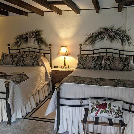 The Richard Johnston Inn & 1890 Caroline House フレデリックスバーグ エクステリア 写真
