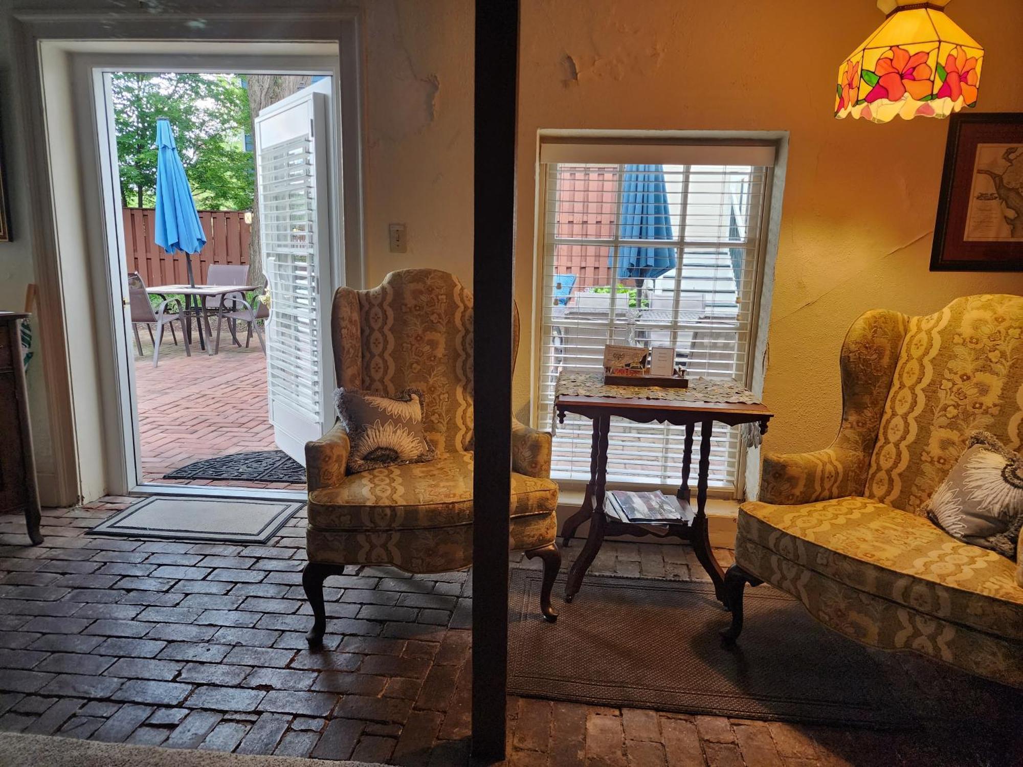 The Richard Johnston Inn & 1890 Caroline House フレデリックスバーグ エクステリア 写真