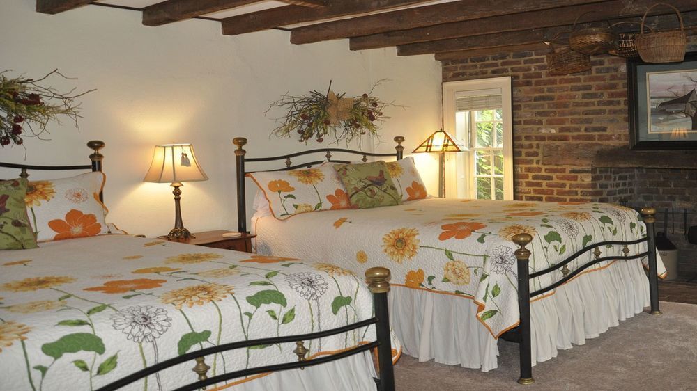 The Richard Johnston Inn & 1890 Caroline House フレデリックスバーグ エクステリア 写真